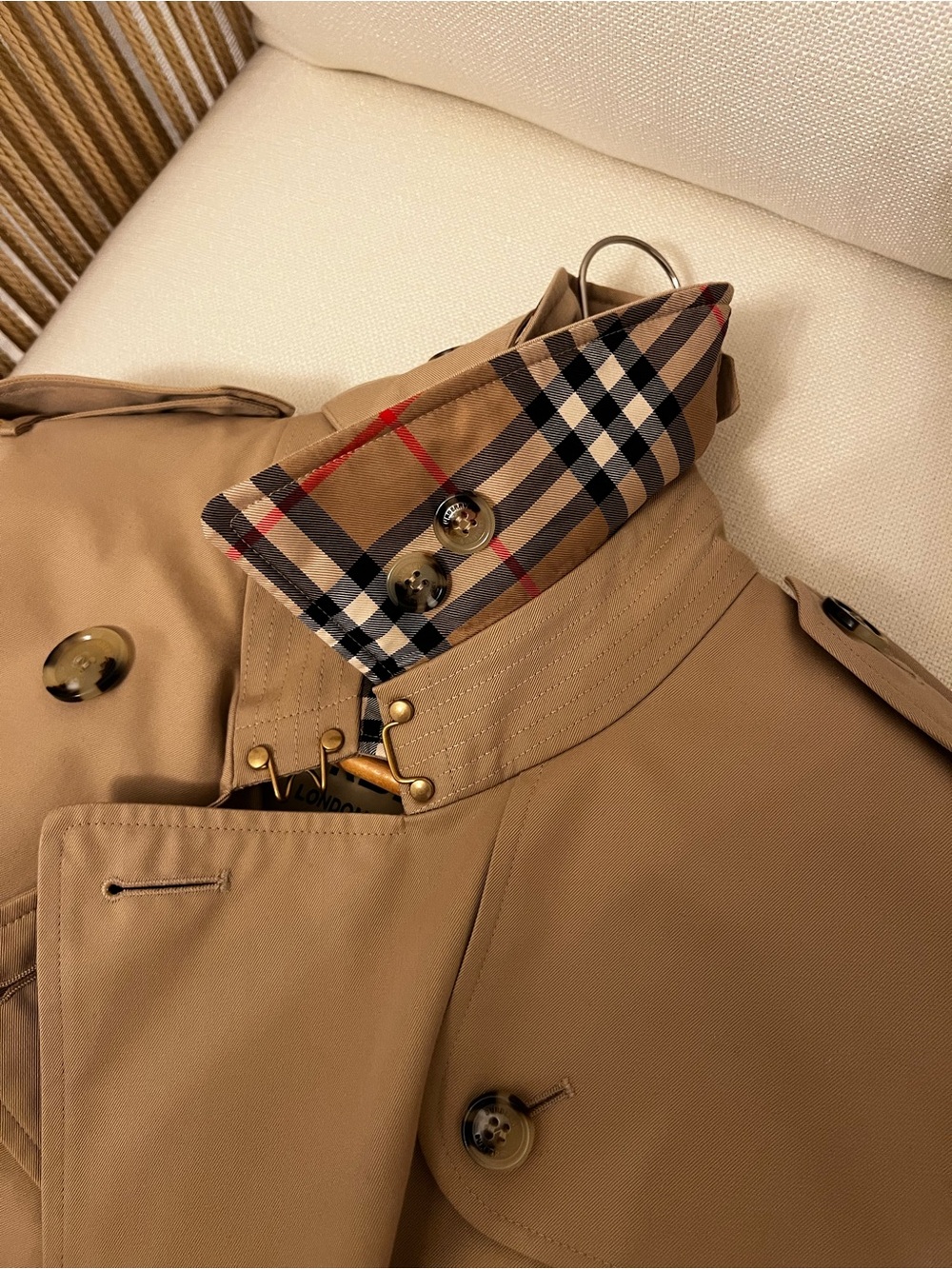Burberry Kensington Trench Coat US size 4 - Picture 3 of 16